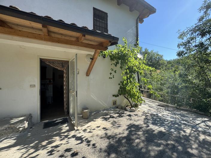 Image No.52-3 Bed Villa / Detached for sale