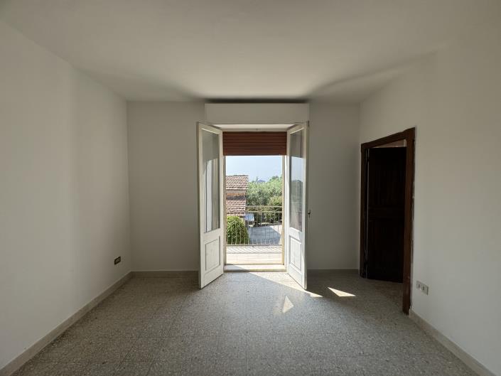 Image No.34-3 Bed Villa / Detached for sale