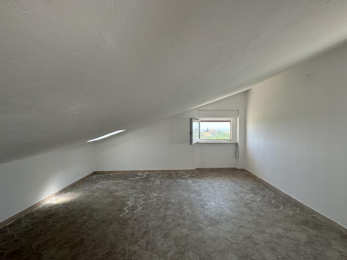 Image No.32-3 Bed Villa / Detached for sale