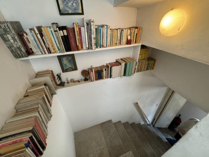 Image No.23-2 Bed Townhouse for sale