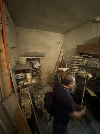 Image No.33-2 Bed Townhouse for sale