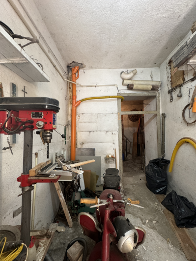 Image No.36-2 Bed Townhouse for sale