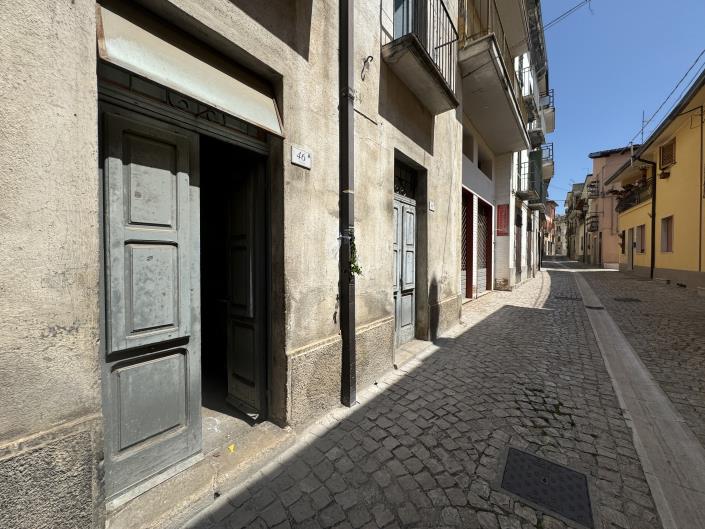 Image No.46-2 Bed Townhouse for sale