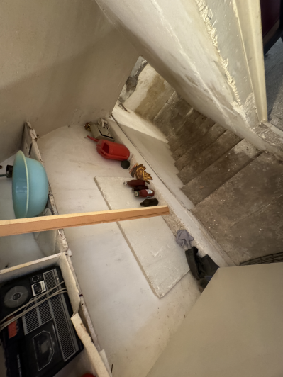 Image No.24-2 Bed Townhouse for sale