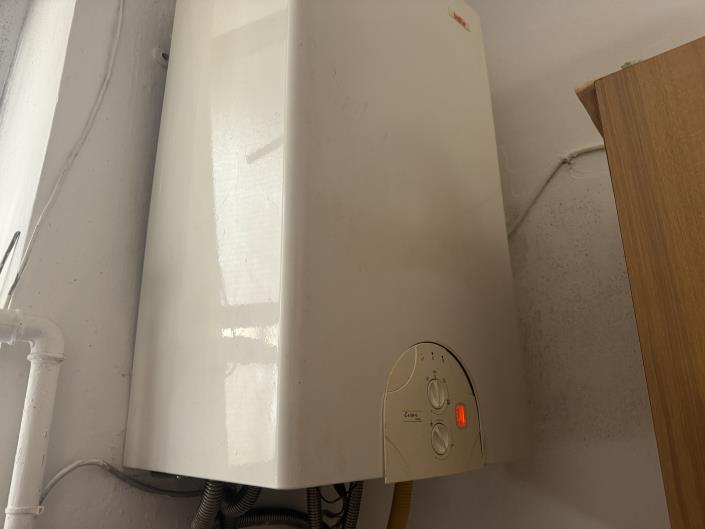 Image No.14-3 Bed Townhouse for sale