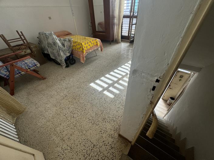 Image No.26-3 Bed Townhouse for sale