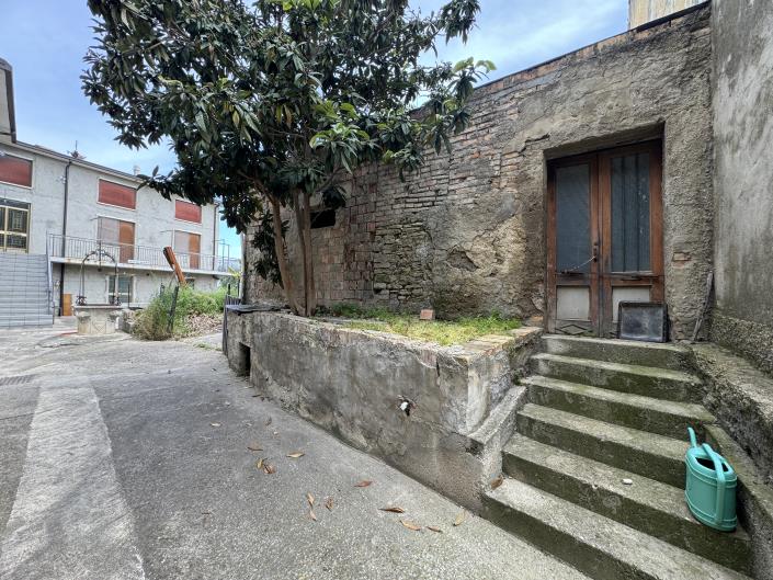 Image No.50-Jumelé de 2 chambres à vendre à Frisa