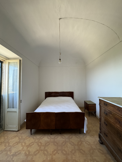 Image No.29-3 Bed House for sale