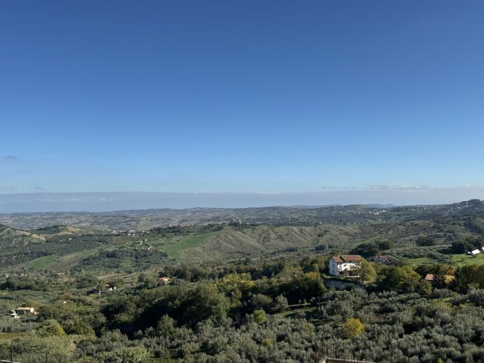 Image No.30-3 Bed House for sale