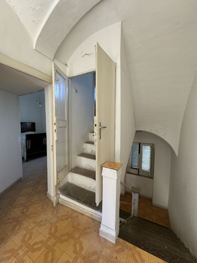 Image No.37-3 Bed House for sale