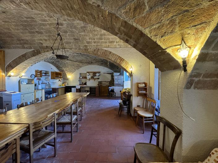 Image No.12-3 Bed House for sale