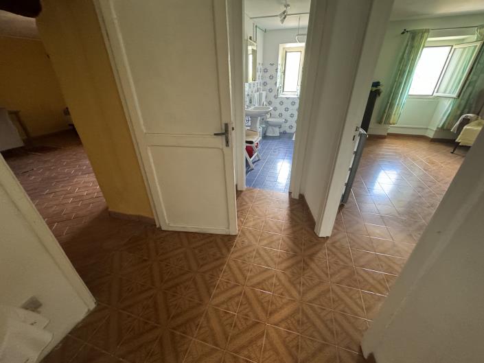 Image No.25-2 Bed Village House for sale