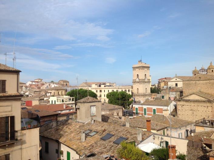 Image No.57-6 Bed Townhouse for sale