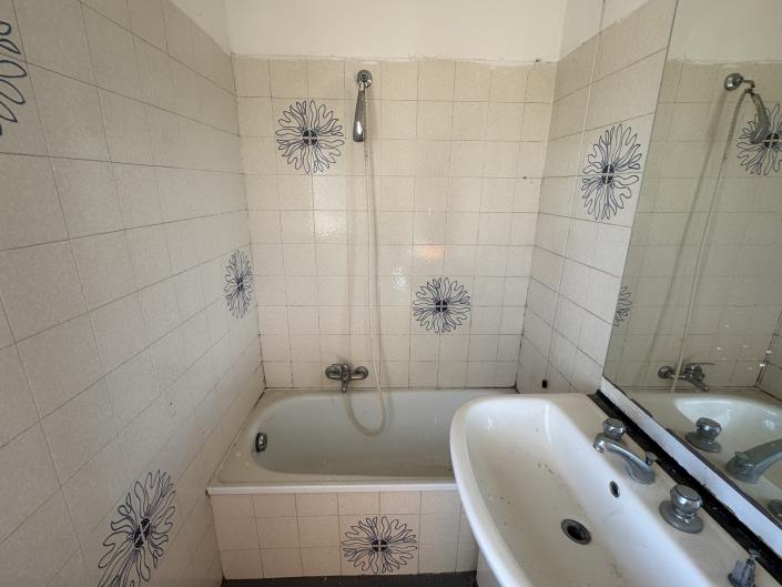 Image No.36-3 Bed House for sale