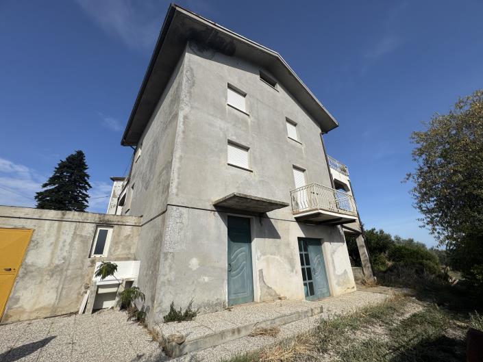 Image No.50-3 Bed House for sale