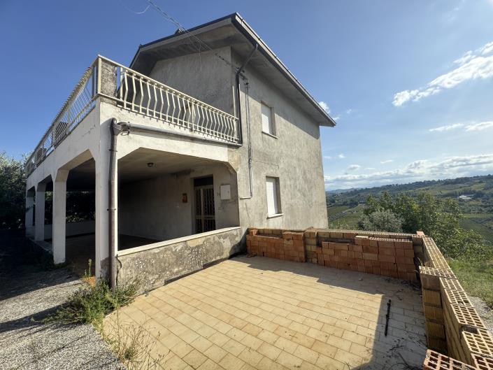 Image No.51-3 Bed House for sale