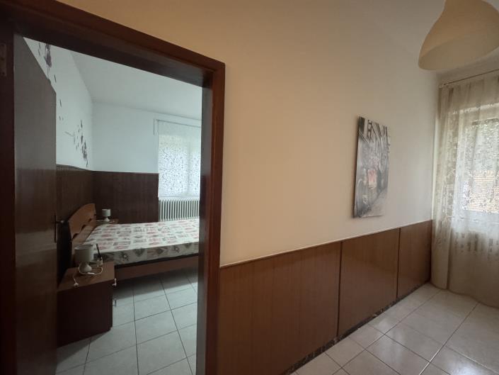 Image No.15-6 Bed Villa for sale