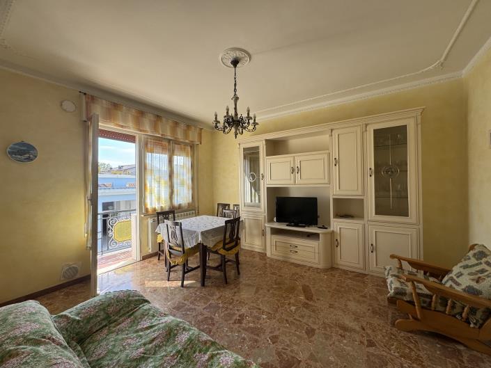 Image No.40-6 Bed Villa / Detached for sale