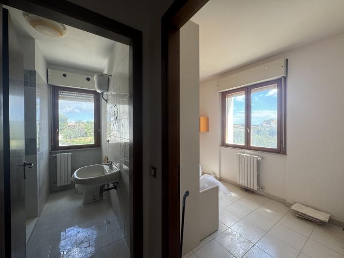 Image No.23-Appartement de 2 chambres à vendre à Lanciano