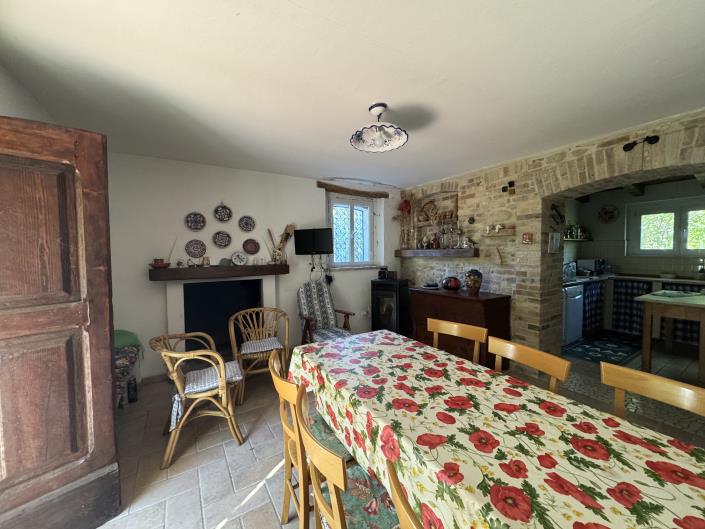 Image No.4-2 Bed Farmhouse for sale