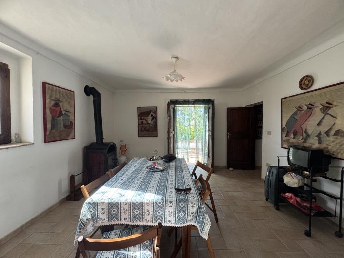 Image No.38-2 Bed Farmhouse for sale