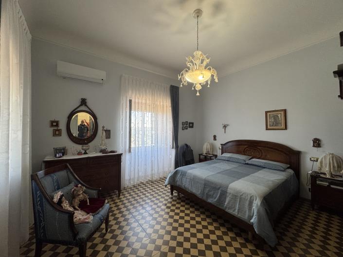 Image No.8-Villa / Detached for sale