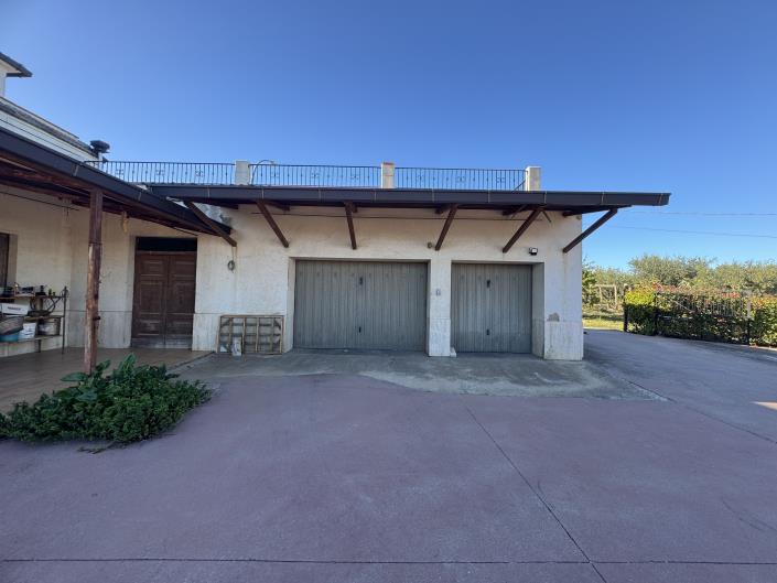 Image No.25-Villa / Detached for sale