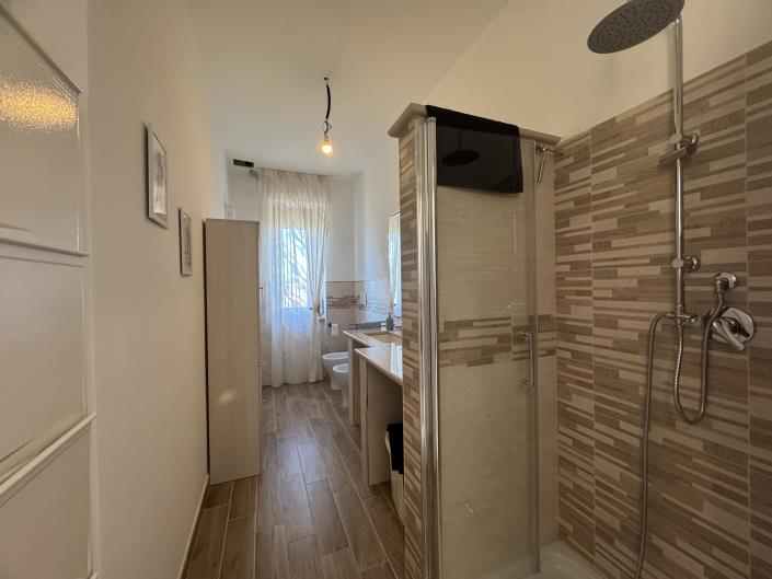 Image No.30-Villa / Detached for sale