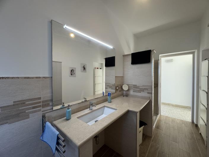 Image No.49-Villa / Detached for sale