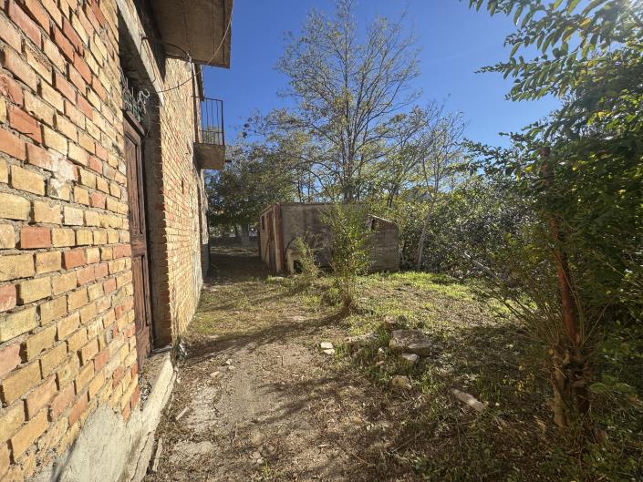 Image No.43-2 Bed Farmhouse for sale