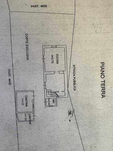 Image No.52-2 Bed Farmhouse for sale