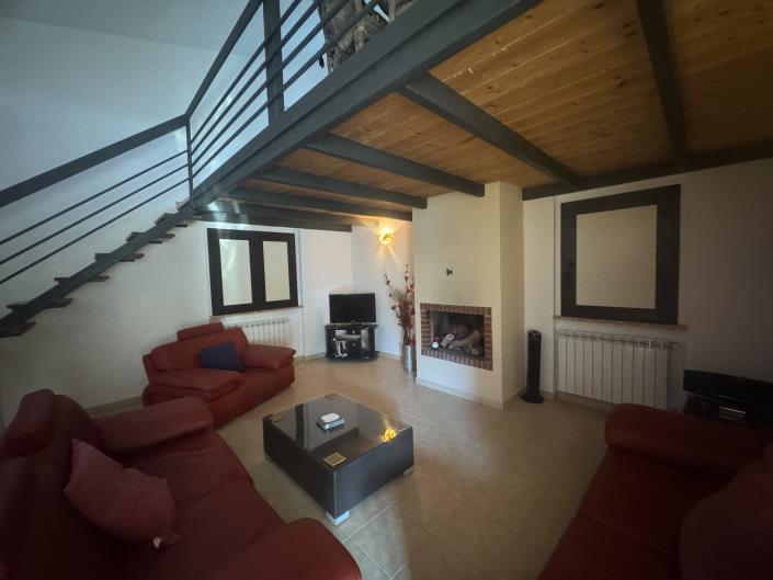 Image No.34-5 Bed Villa / Detached for sale