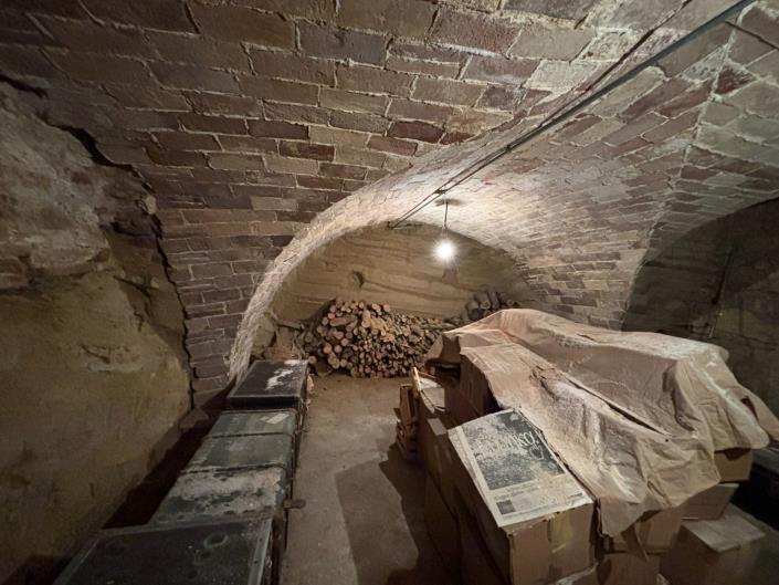 Image No.2-2 Bed Townhouse for sale