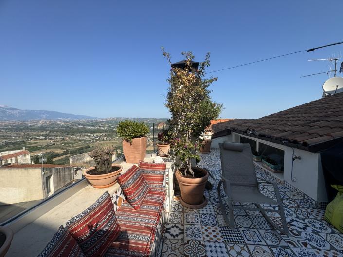 Image No.18-3 Bed Townhouse for sale