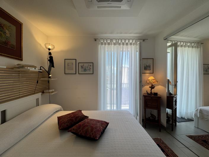 Image No.46-3 Bed Townhouse for sale