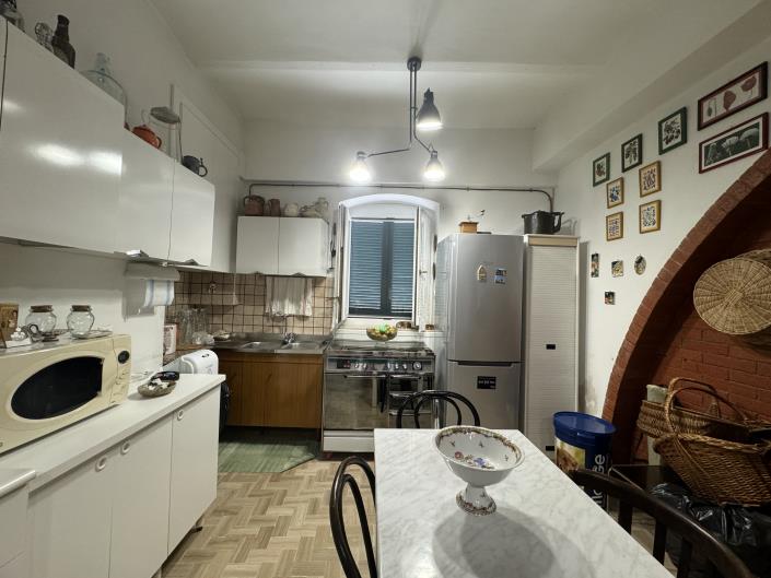 Image No.58-3 Bed Townhouse for sale