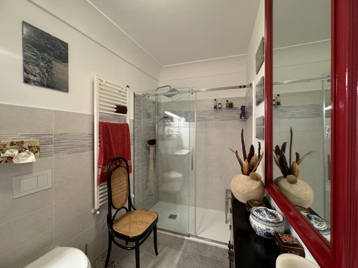 Image No.50-3 Bed Townhouse for sale