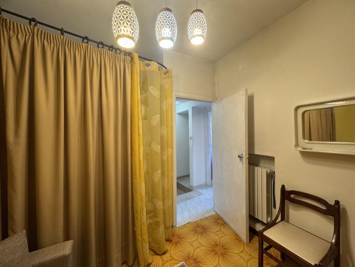 Image No.20-2 Bed Townhouse for sale