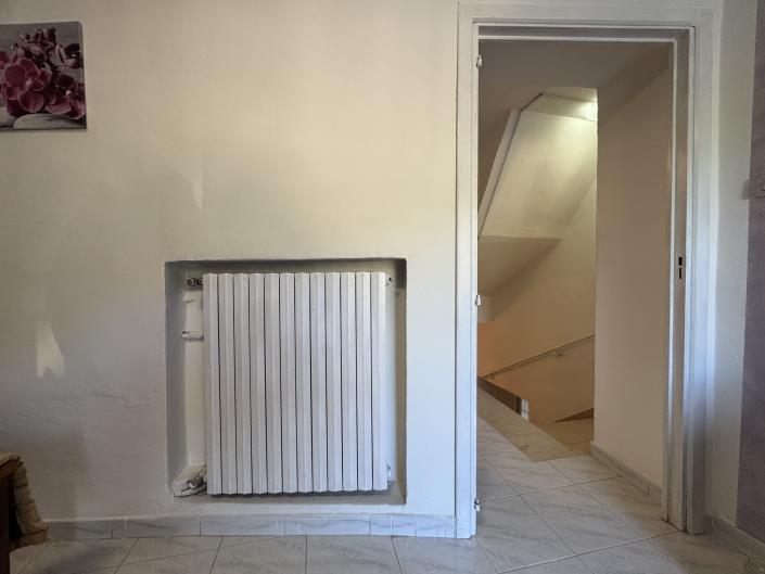 Image No.24-2 Bed Townhouse for sale