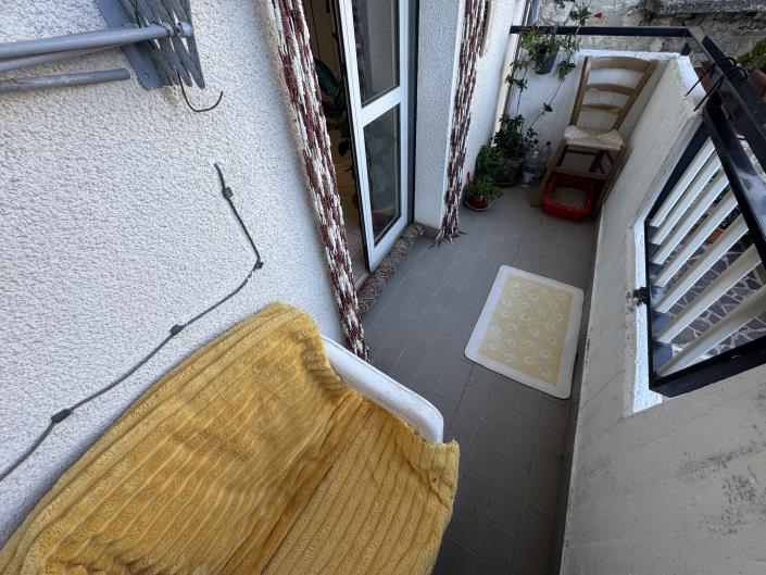 Image No.42-2 Bed Townhouse for sale