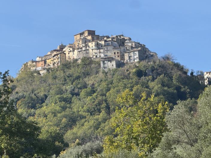 Image No.55-2 Bed Townhouse for sale