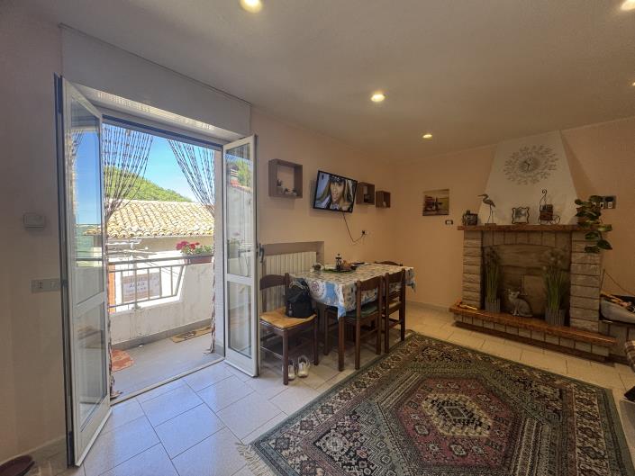 Image No.46-2 Bed Townhouse for sale