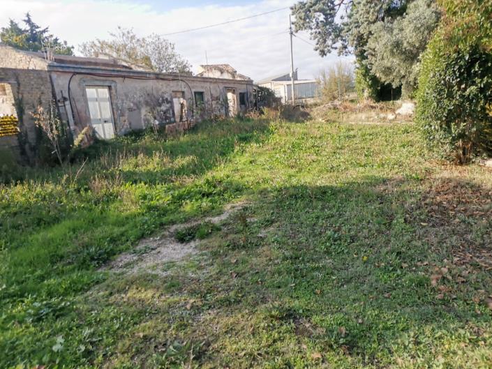 Image No.24-Ferme de 2 chambres à vendre à Lanciano