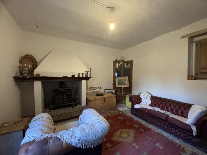 Image No.4-Ferme de 2 chambres à vendre à Lanciano