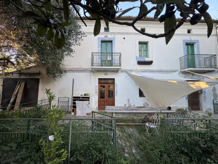 Image No.46-Ferme de 2 chambres à vendre à Lanciano