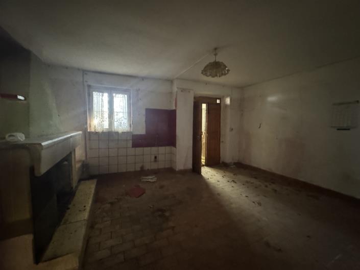 Image No.9-Farmhouse for sale