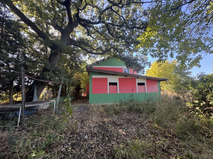 Image No.5-Farmhouse for sale