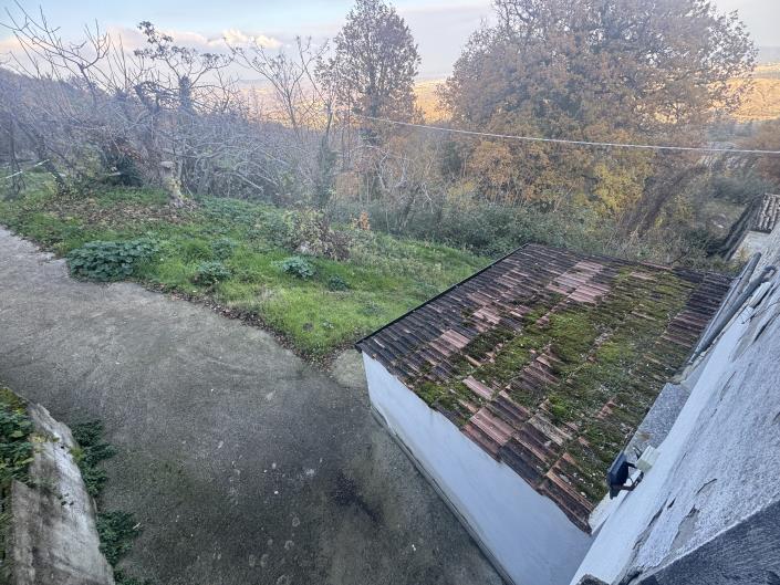 Image No.24-2 Bed Semi-Detached for sale