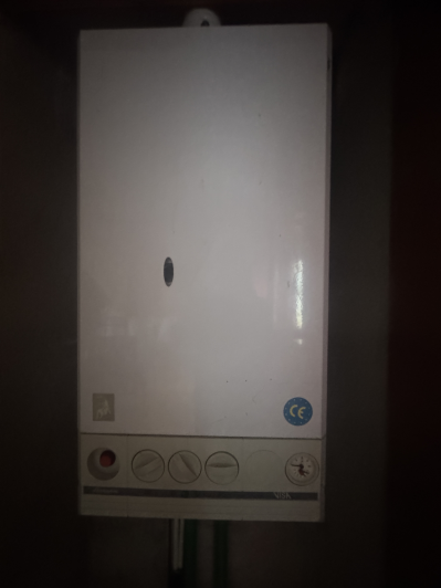 Image No.13-2 Bed Semi-Detached for sale