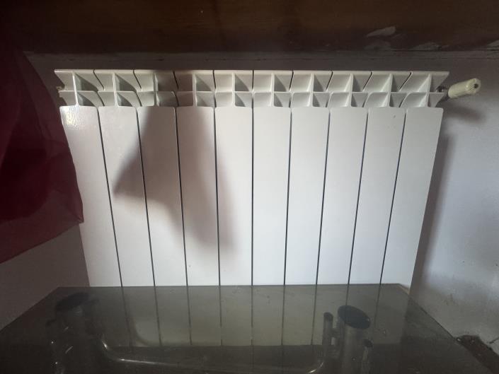 Image No.14-2 Bed Semi-Detached for sale